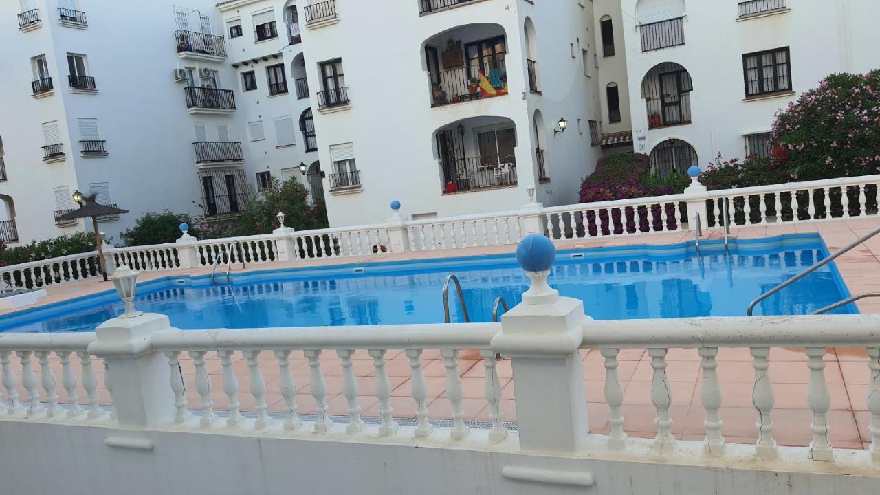 Apartamentos Sabinillas San Luis de Sabinillas Buitenkant foto